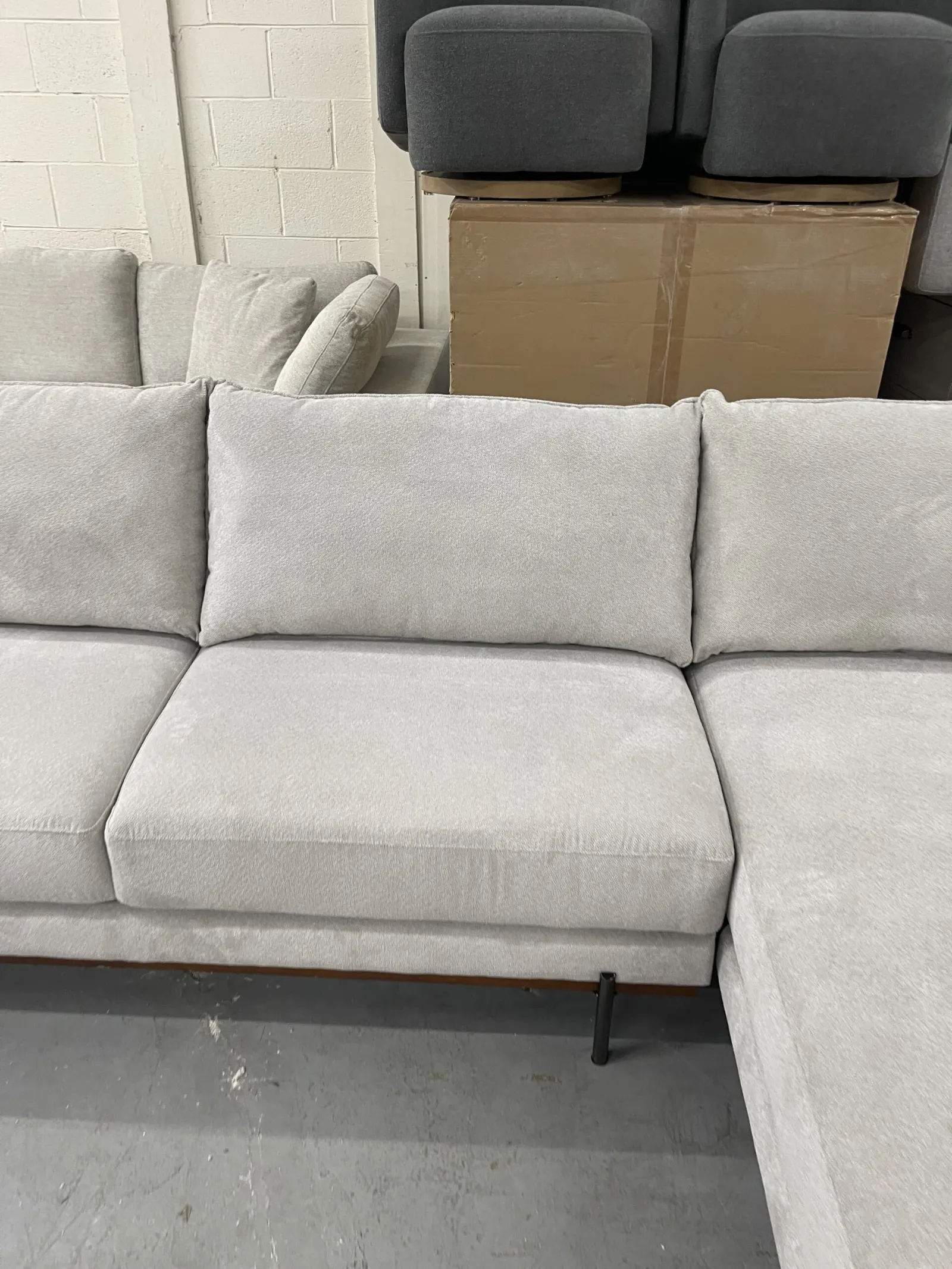 Myla 2-piece Fabric Sofa Chaise - Photo 4