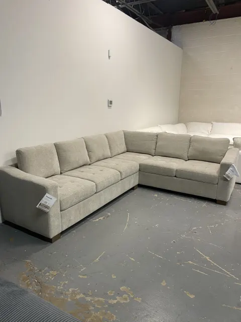 Thomasville Ellsford 2-piece Fabric Sectional, Beige